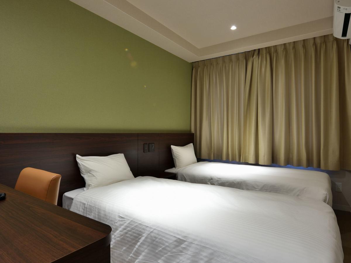 Welina Hotel Honmachi Осака Екстериор снимка