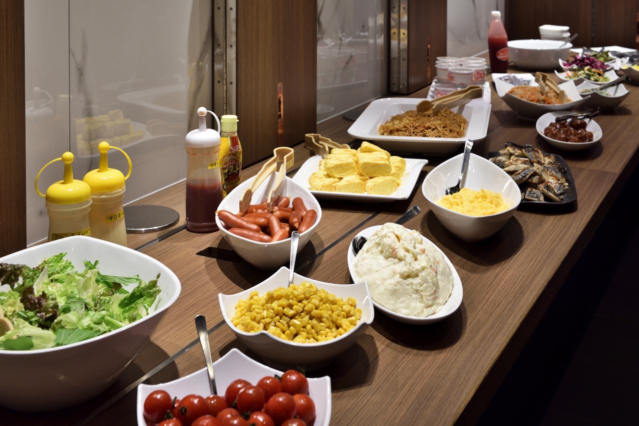 Welina Hotel Honmachi Осака Екстериор снимка
